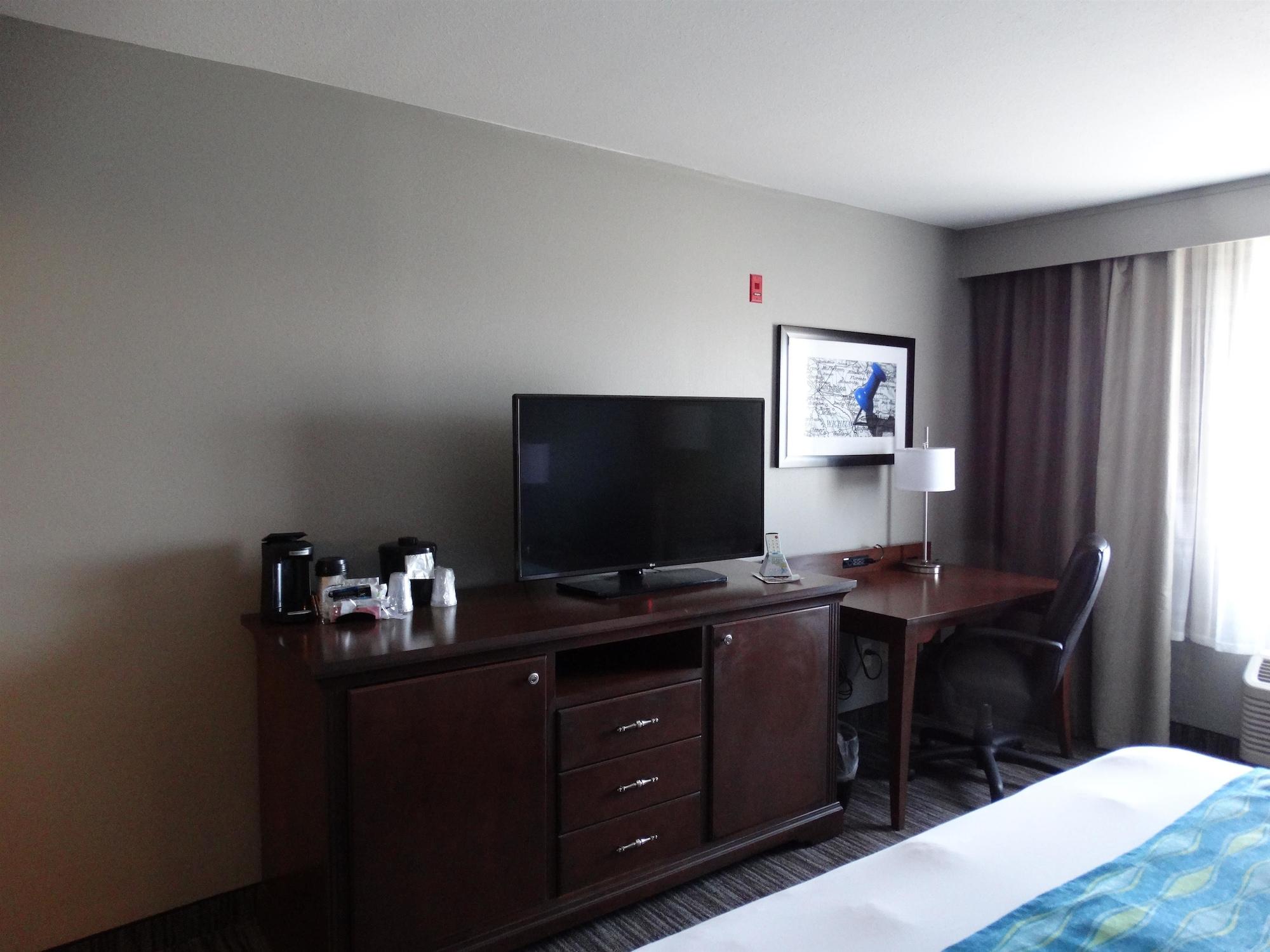 Best Western Wichita Northeast Zewnętrze zdjęcie