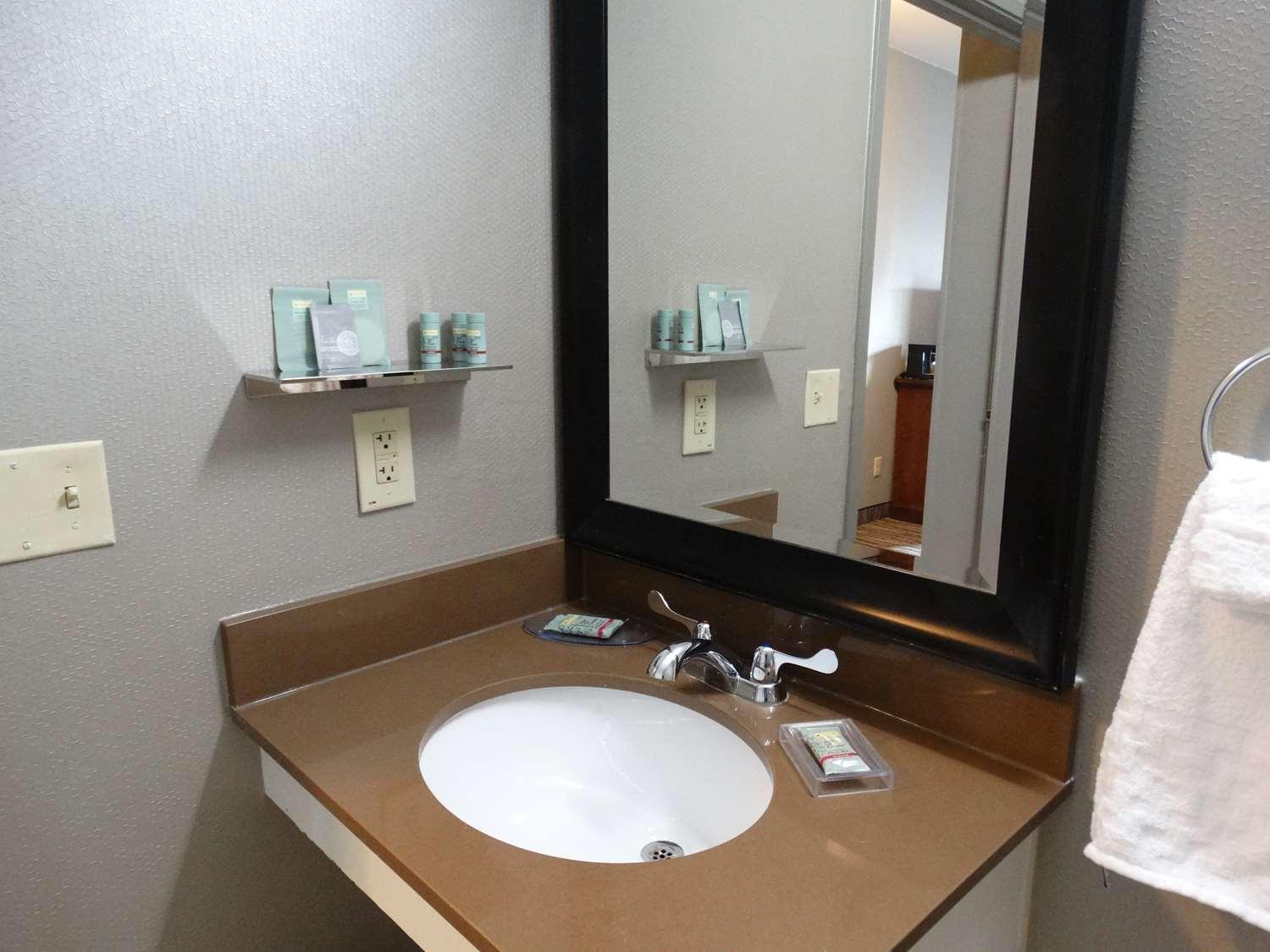 Best Western Wichita Northeast Zewnętrze zdjęcie